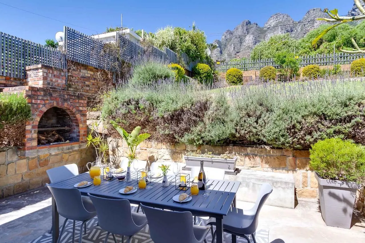 Camps Bay Deluxe - Luxury Home With Pool, Ocean & Mountain Views Kapstadt